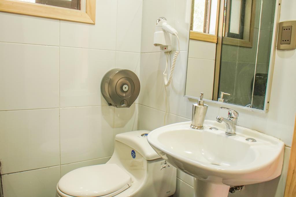 קסטרו Cabanas Palafitos Los Pescadores מראה חיצוני תמונה